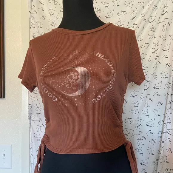 Celestial Cropped Self Tie Top - Picture 3 of 7